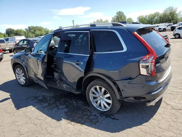 YV4A22PK3J1205600 2018 VOLVO XC90 - Image 2