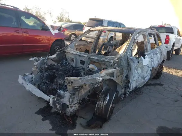 YV4A22PK3J1208951 2018 VOLVO XC90 - Image 2