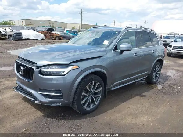 YV4A22PK3J1209310 2018 VOLVO XC90 - Image 2