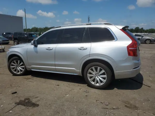 YV4A22PK3J1215611 2018 VOLVO XC90 - Image 2