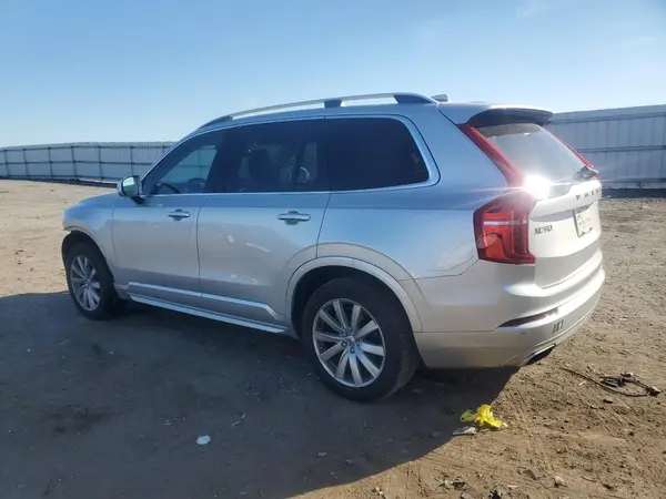 YV4A22PK3J1325378 2018 VOLVO XC90 - Image 2