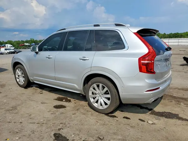 YV4A22PK3J1325851 2018 VOLVO XC90 - Image 2