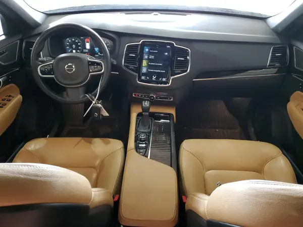 YV4A22PK3J1373253 2018 VOLVO XC90 - Image 8