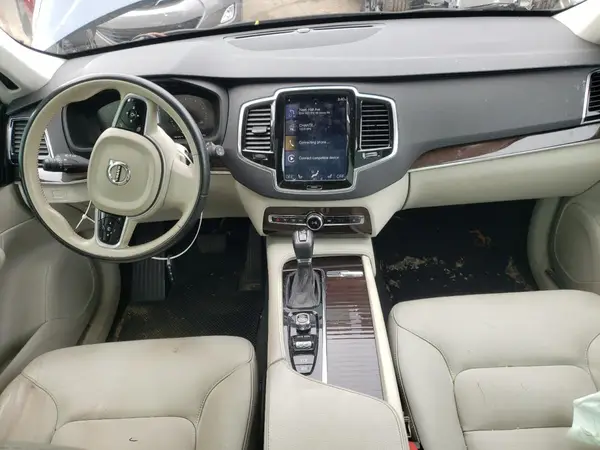 YV4A22PK3J1386391 2018 VOLVO XC90 - Image 8