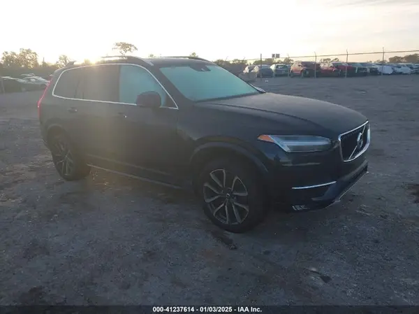 YV4A22PK3K1419228 2019 VOLVO XC90 - Image 1