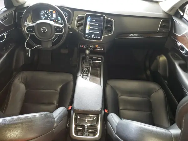YV4A22PK3K1457767 2019 VOLVO XC90 - Image 8