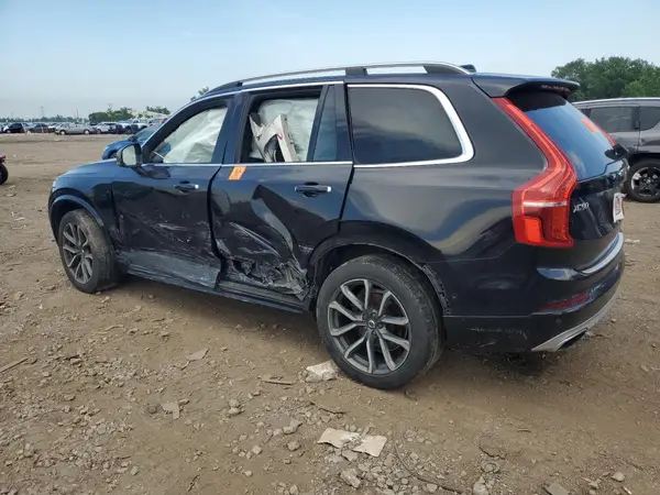 YV4A22PK3K1461804 2019 VOLVO XC90 - Image 2