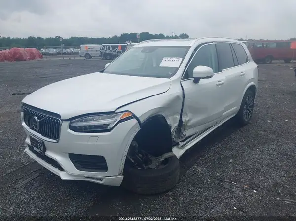 YV4A22PK3N1869871 2022 VOLVO XC90 - Image 2