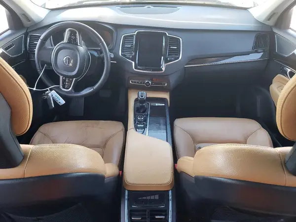 YV4A22PK4G1013112 2016 VOLVO XC90 - Image 8