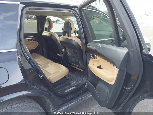 YV4A22PK4G1014826 2016 VOLVO XC90 - Image 8