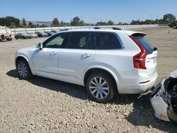 YV4A22PK4G1017144 2016 VOLVO XC90 - Image 2