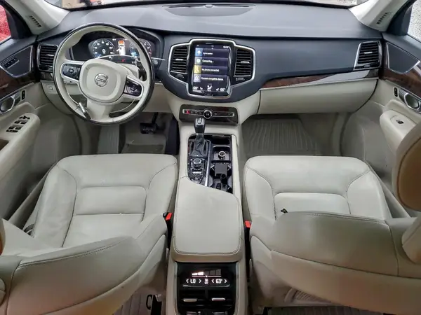 YV4A22PK4G1029620 2016 VOLVO XC90 - Image 8