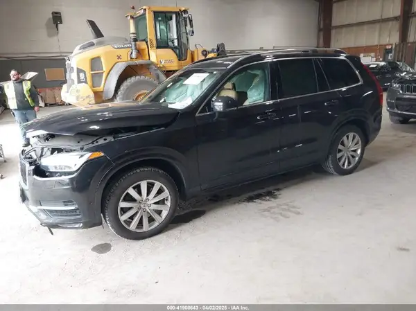 YV4A22PK4G1033036 2016 VOLVO XC90 - Image 2