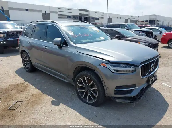 YV4A22PK4G1042710 2016 VOLVO XC90 - Image 1