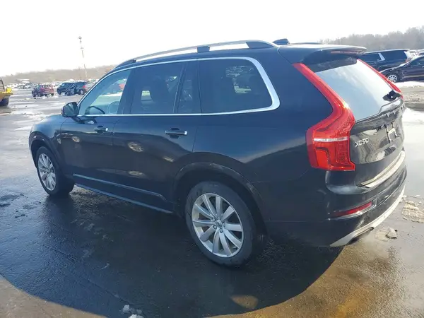 YV4A22PK4G1047874 2016 VOLVO XC90 - Image 2