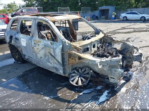 YV4A22PK4G1051830 2016 VOLVO XC90 - Image 1