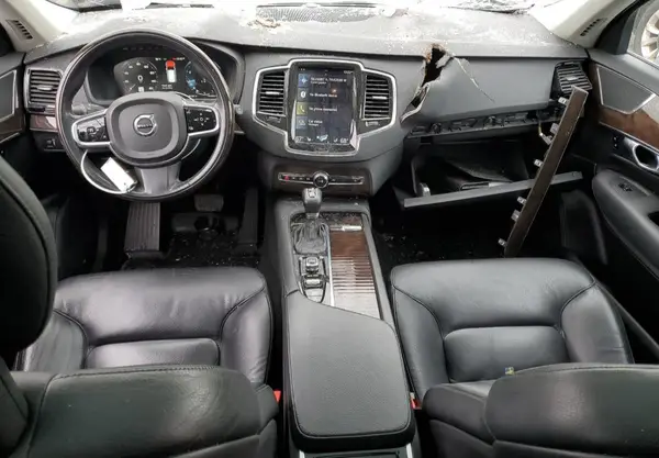 YV4A22PK4G1053643 2016 VOLVO XC90 - Image 8