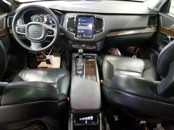 YV4A22PK4G1061130 2016 VOLVO XC90 - Image 8