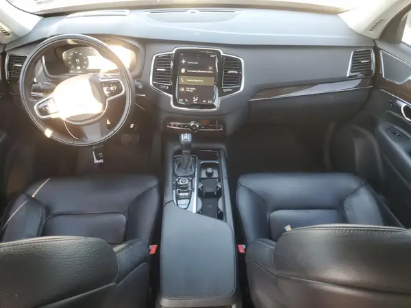 YV4A22PK4G1067218 2016 VOLVO XC90 - Image 8