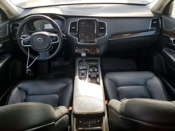 YV4A22PK4G1069261 2016 VOLVO XC90 - Image 8