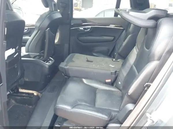 YV4A22PK4G1070930 2016 VOLVO XC90 - Image 8