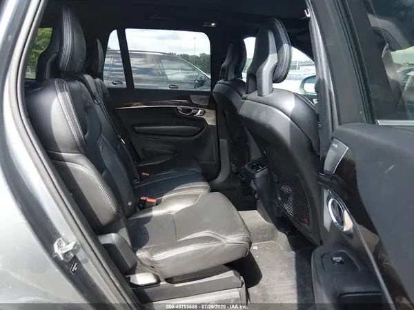 YV4A22PK4G1077005 2016 VOLVO XC90 - Image 8