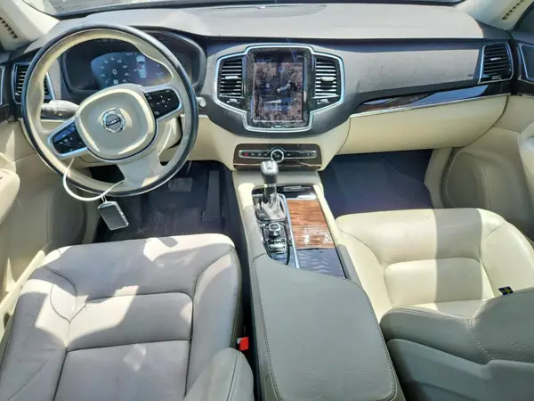 YV4A22PK4G1077747 2016 VOLVO XC90 - Image 8