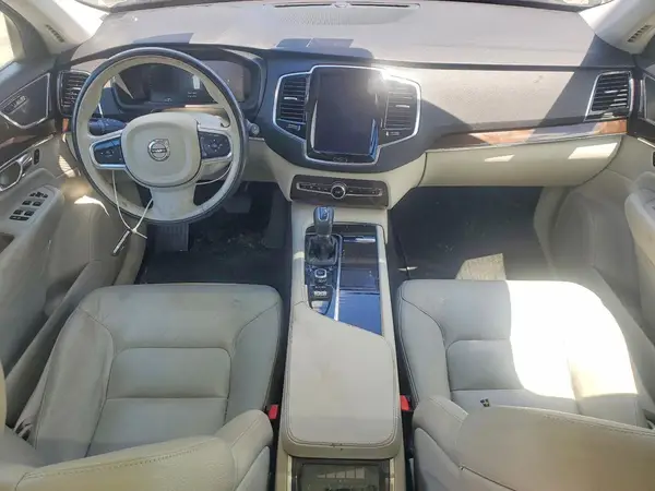 YV4A22PK4G1079790 2016 VOLVO XC90 - Image 8