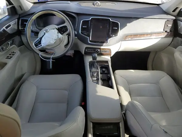YV4A22PK4G1093446 2016 VOLVO XC90 - Image 8