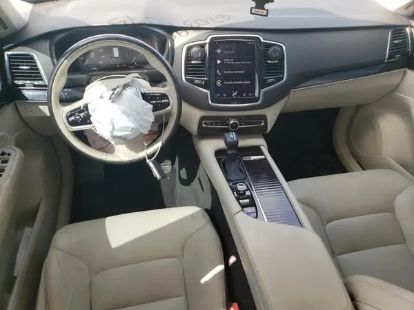 YV4A22PK4H1125748 2017 VOLVO XC90 - Image 8