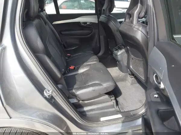 YV4A22PK4H1151783 2017 VOLVO XC90 - Image 8
