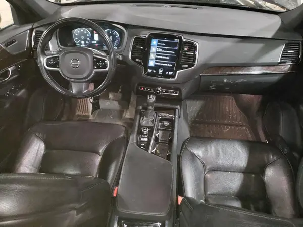 YV4A22PK4H1170138 2017 VOLVO XC90 - Image 8
