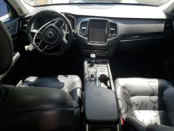 YV4A22PK4J1196454 2018 VOLVO XC90 - Image 8