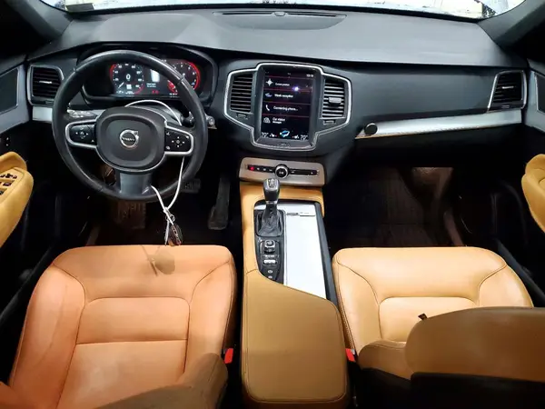 YV4A22PK4J1202222 2018 VOLVO XC90 - Image 8