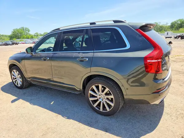 YV4A22PK4J1203810 2018 VOLVO XC90 - Image 2