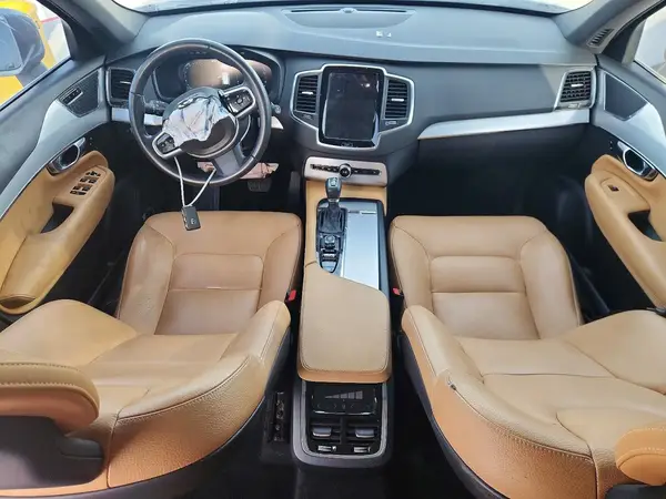 YV4A22PK4J1204357 2018 VOLVO XC90 - Image 8
