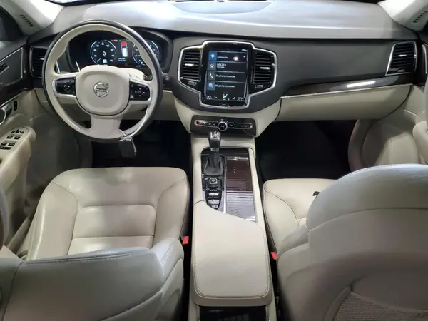 YV4A22PK4J1216704 2018 VOLVO XC90 - Image 8