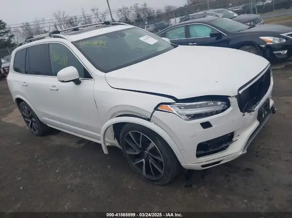 YV4A22PK4J1321548 2018 VOLVO XC90 - Image 1