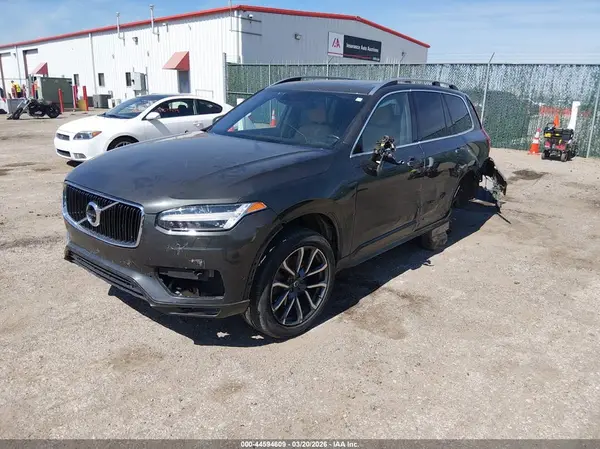 YV4A22PK4J1335482 2018 VOLVO XC90 - Image 2