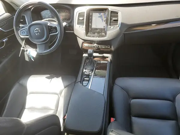 YV4A22PK4K1423191 2019 VOLVO XC90 - Image 8