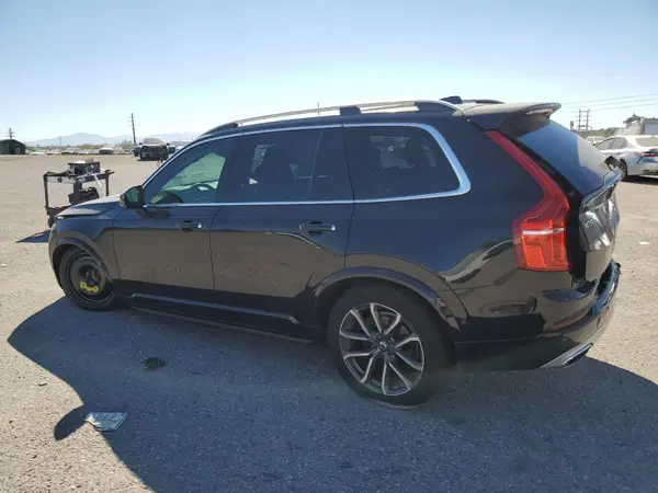 YV4A22PK4K1452593 2019 VOLVO XC90 - Image 2