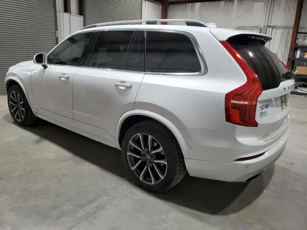 YV4A22PK4K1460760 2019 VOLVO XC90 - Image 2