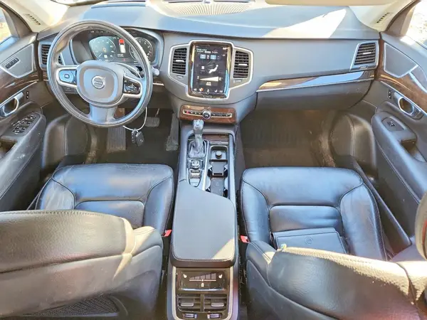 YV4A22PK4K1483312 2019 VOLVO XC90 - Image 8