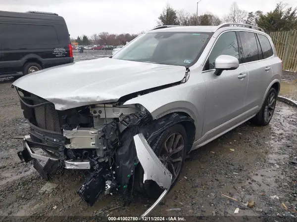 YV4A22PK4K1487960 2019 VOLVO XC90 - Image 2