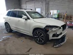 YV4A22PK4K1491314 2019 VOLVO XC90