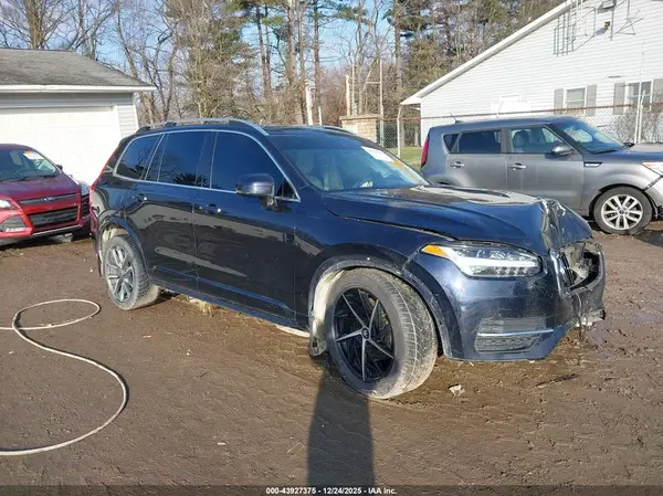 YV4A22PK4K1510170 2019 VOLVO XC90 - Image 1