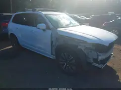 YV4A22PK4L1567020 2020 VOLVO XC90