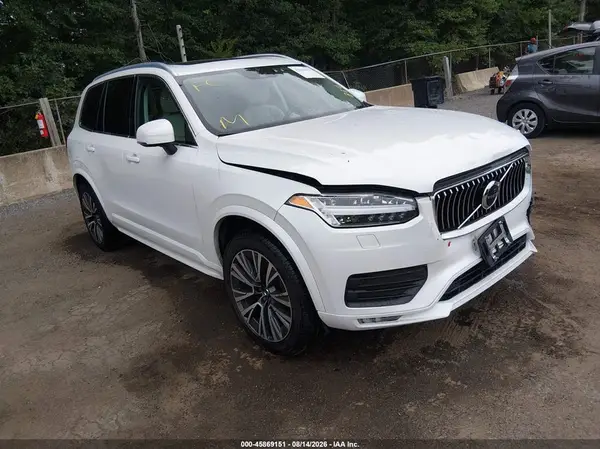 YV4A22PK4M1678944 2021 VOLVO XC90 - Image 1