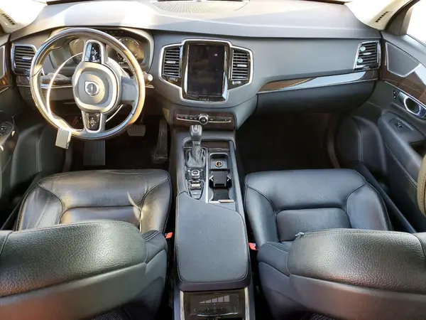 YV4A22PK5G1001518 2016 VOLVO XC90 - Image 8