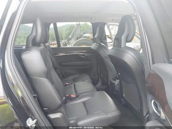 YV4A22PK5G1013765 2016 VOLVO XC90 - Image 8